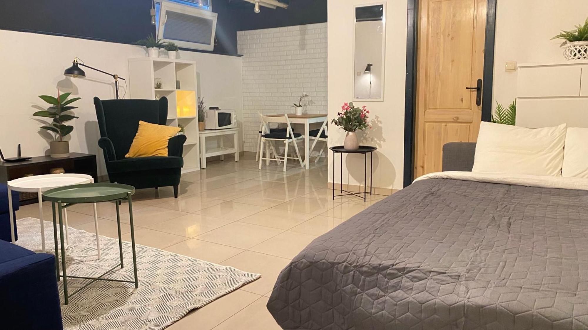 Center Underground Studio براتسيلافا المظهر الخارجي الصورة